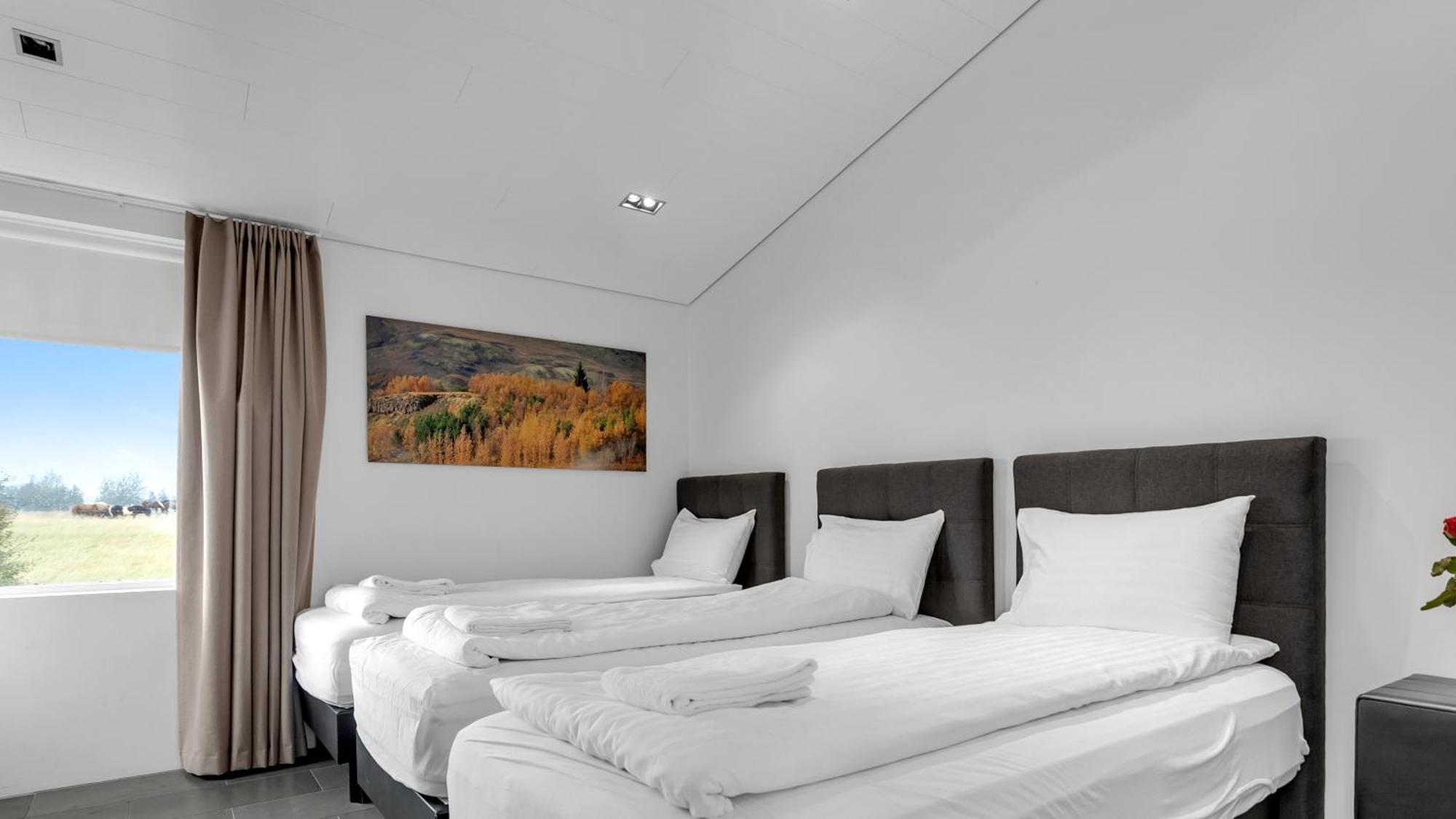 Luxury Villa With River View Laugaras Exterior foto